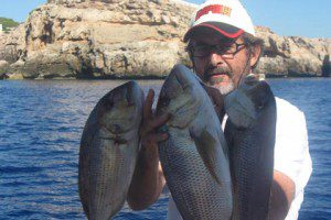 3 DENTONES A BORDO DEL HAMS D'OR - 3 dentones a bordo del hams dor