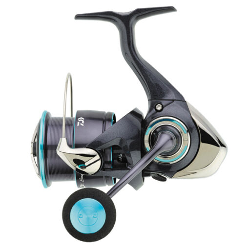 carrete daiwa emeraldas ELT2500S-H
