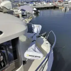 funda motor electrico minn kota - funda motor minnkota en barco funda-motor-minnkota-en-barco
