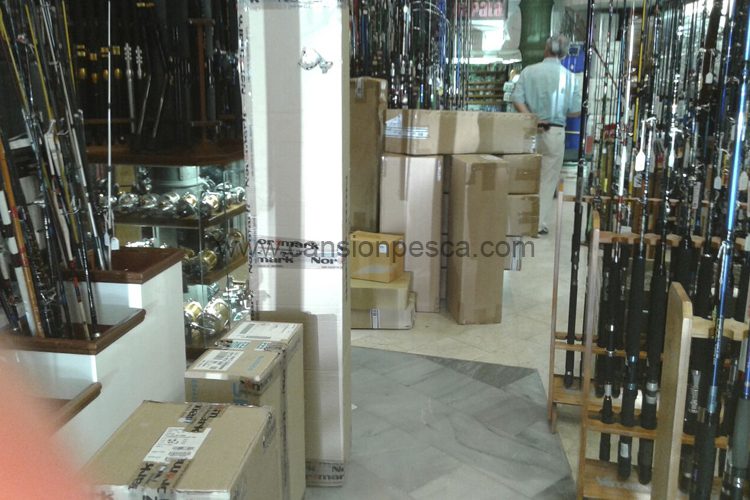 No deja de llegarnos material para llenar nuestra nueva tienda del portixol Grauvell, normark y beuchat - no deja de llegarnos material para llenar nuestra nueva tienda del portixol grauvell normark beuchat 01 no-deja-de-llegarnos-material-para-llenar-nuestra-nueva-tienda-del-portixol-grauvell-normark-beuchat-01
