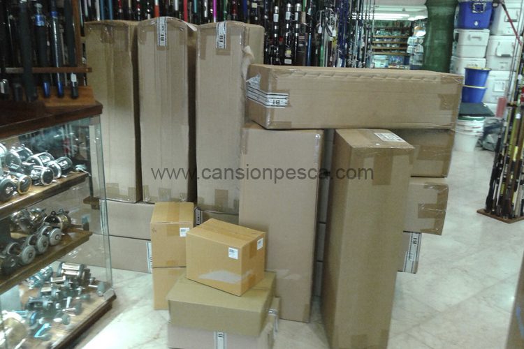 No deja de llegarnos material para llenar nuestra nueva tienda del portixol Grauvell, normark y beuchat - no deja de llegarnos material para llenar nuestra nueva tienda del portixol grauvell normark beuchat 02 no-deja-de-llegarnos-material-para-llenar-nuestra-nueva-tienda-del-portixol-grauvell-normark-beuchat-02
